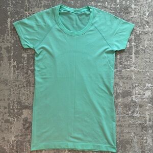 Lululemon Swiftly Tech Tee